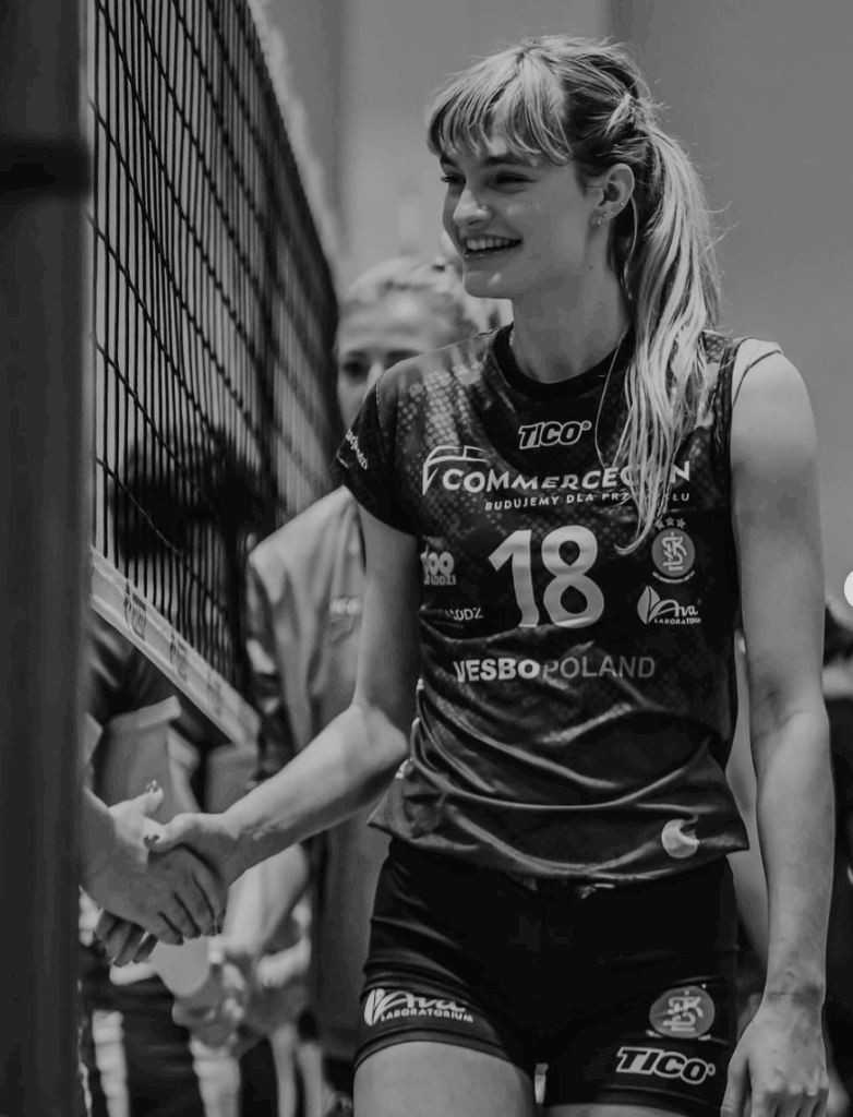 【画像25選】女子バレーのポーランド8番が美人すぎ!ユリタ・ピアセツカのプロフィール