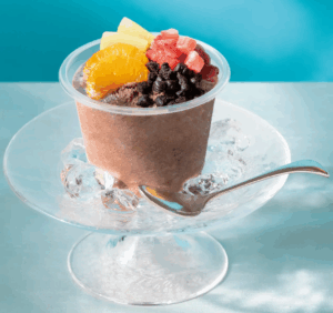 南国白くま チョコレート　594円（GODIVA）